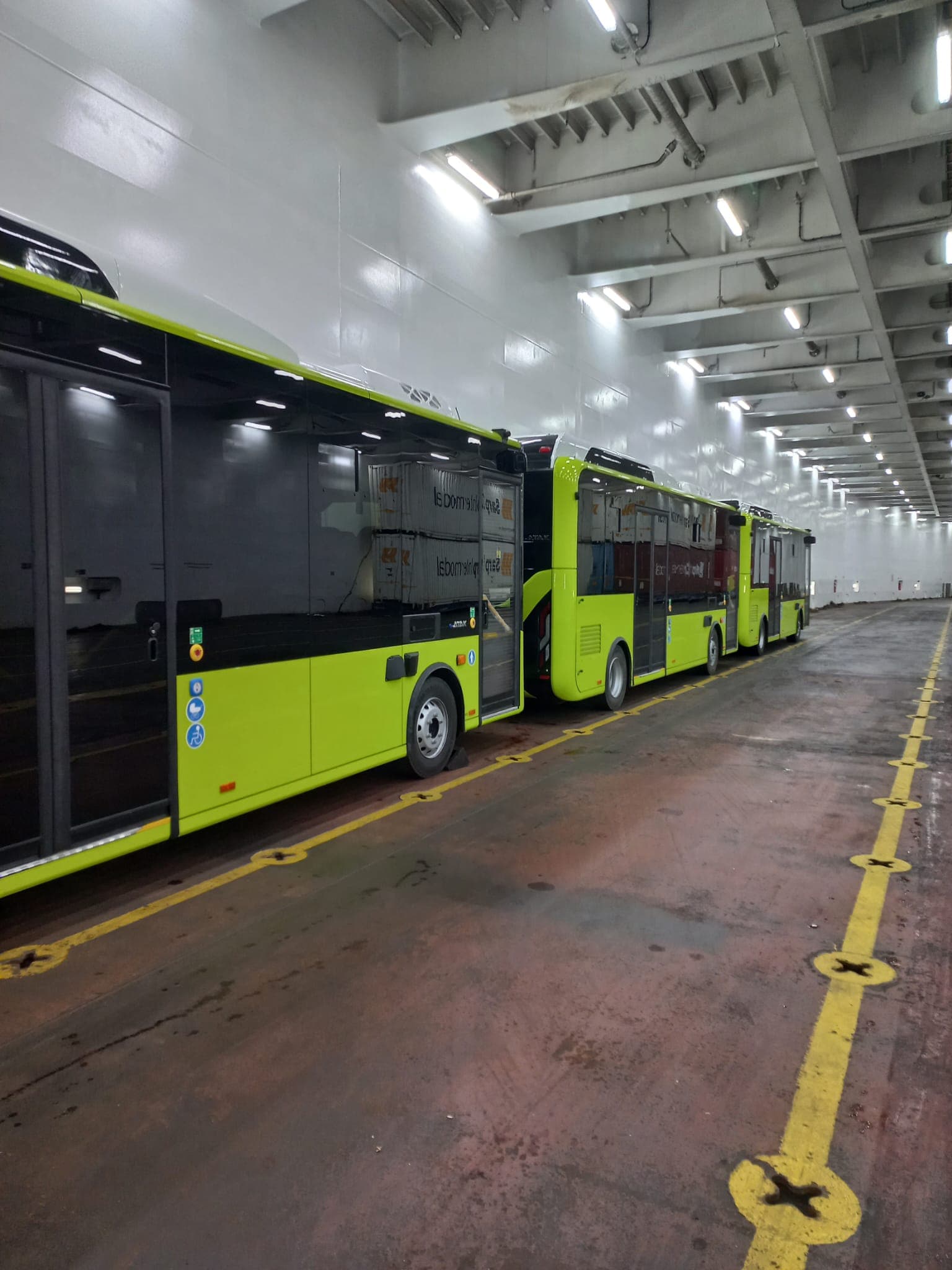 Otobüs Gemiye Bindirme / İndirme